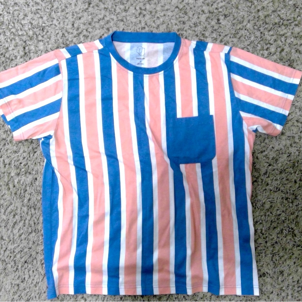 BOGO FREE SALE! Men’s Tee Shirt (L) NWOT